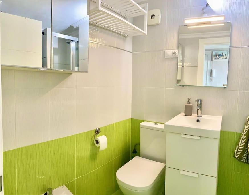 Apartamento Linda Apartman Torremolinos Kültér fotó