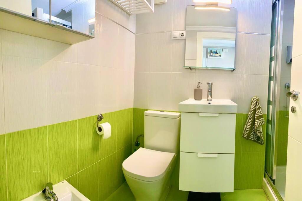 Apartamento Linda Apartman Torremolinos Kültér fotó